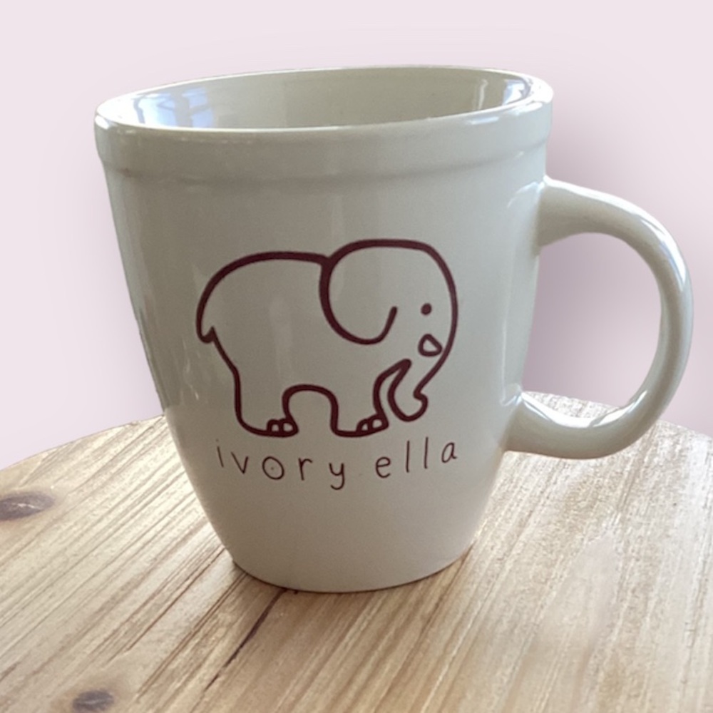 Ivory Ella Mugs - Color White